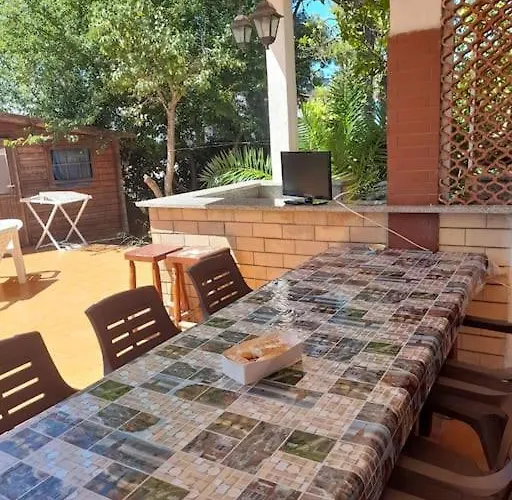 בית נופש Casa Vacanza Rita *